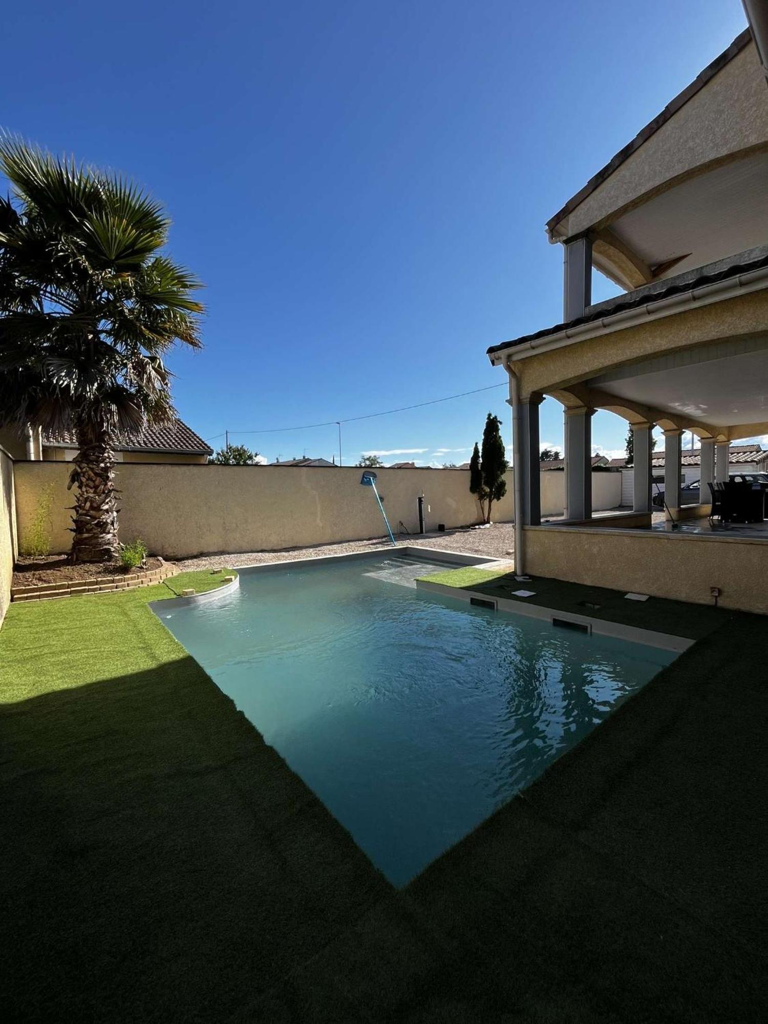 Villa Contemporaine Avec Piscine Romans-sur-Isère Eksteriør billede